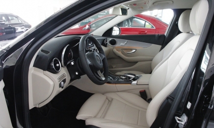  Xử lý xe Mercedes C200 bị lỗi cửa thế nào?